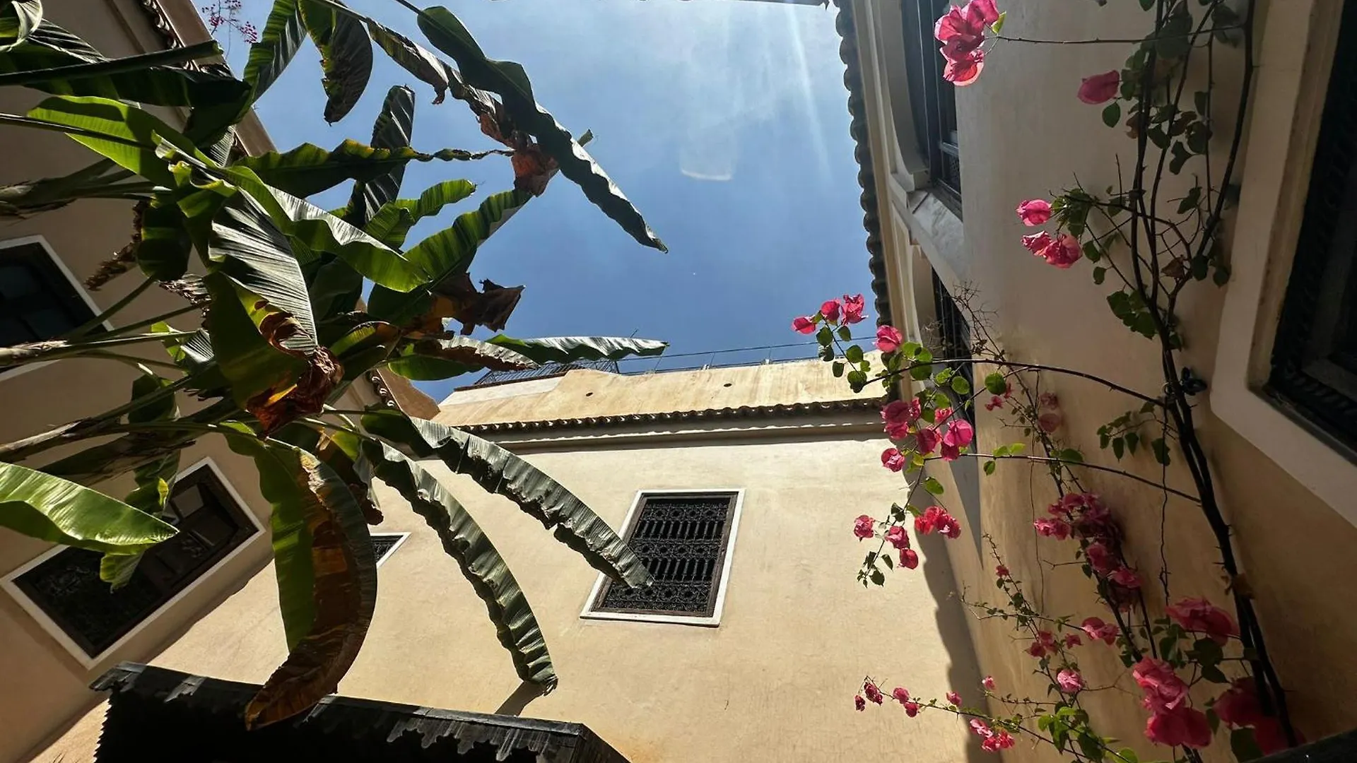 ***  Riad Bamileke Marrakesh Marocko